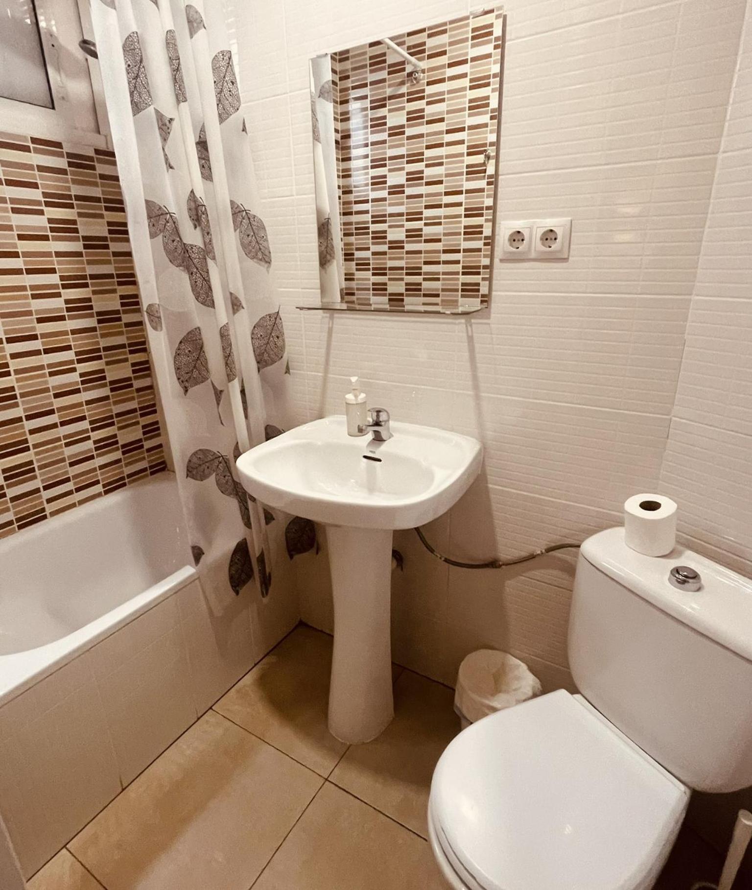 Colibri Hotel Calella Cameră foto